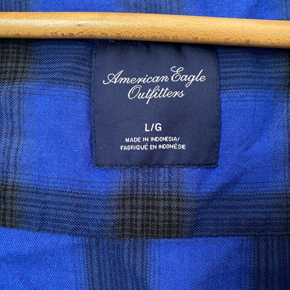 American Eagle Blue Plaid Button Up - Picture 3 of 4